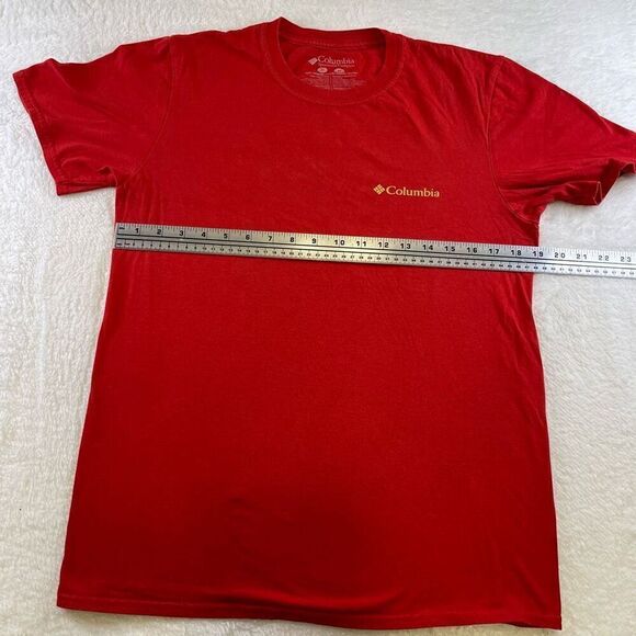 Columbia Sportswear Company T-Shirt Mediun Red Short Sleeve Back Hiking Graphic - Picture 7 of 11